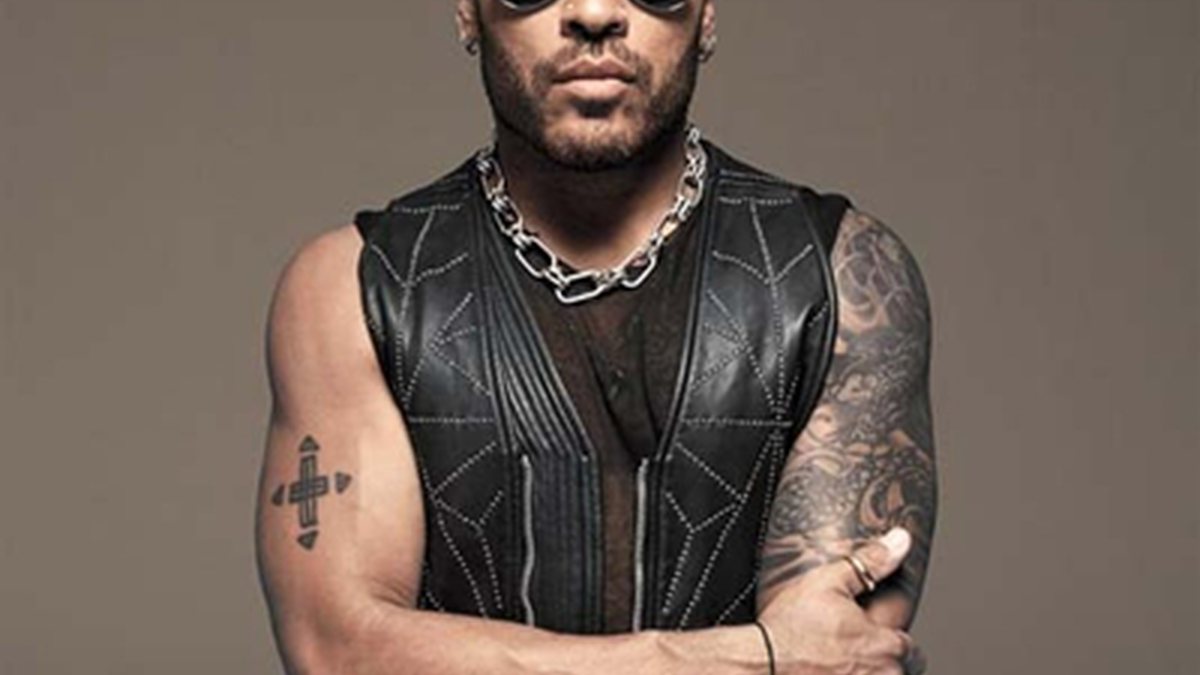 <b>HIPPIE</b> Lenny Kravitz curte uma vida sem posses nas Bahamas - DOVE SHORE