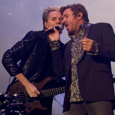 Simon Le Bon mostrou voz impecável no show do Duran Duran no SWU, que aconteceu neste domingo, 13. A banda britânica misturou hits e faixas do recente álbum <i>All You Need Is Now</i> em bela apresentação. - Foto: Wilian Aguiar