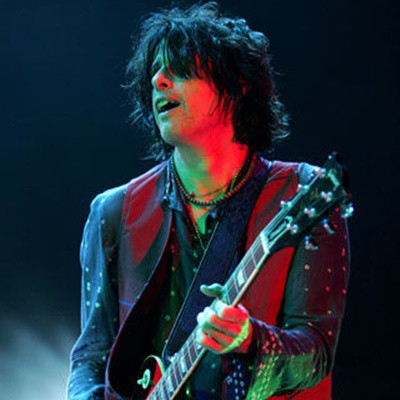 Dean DeLeo, guitarrista do Stone Temple Pilots, fala sobre o ...