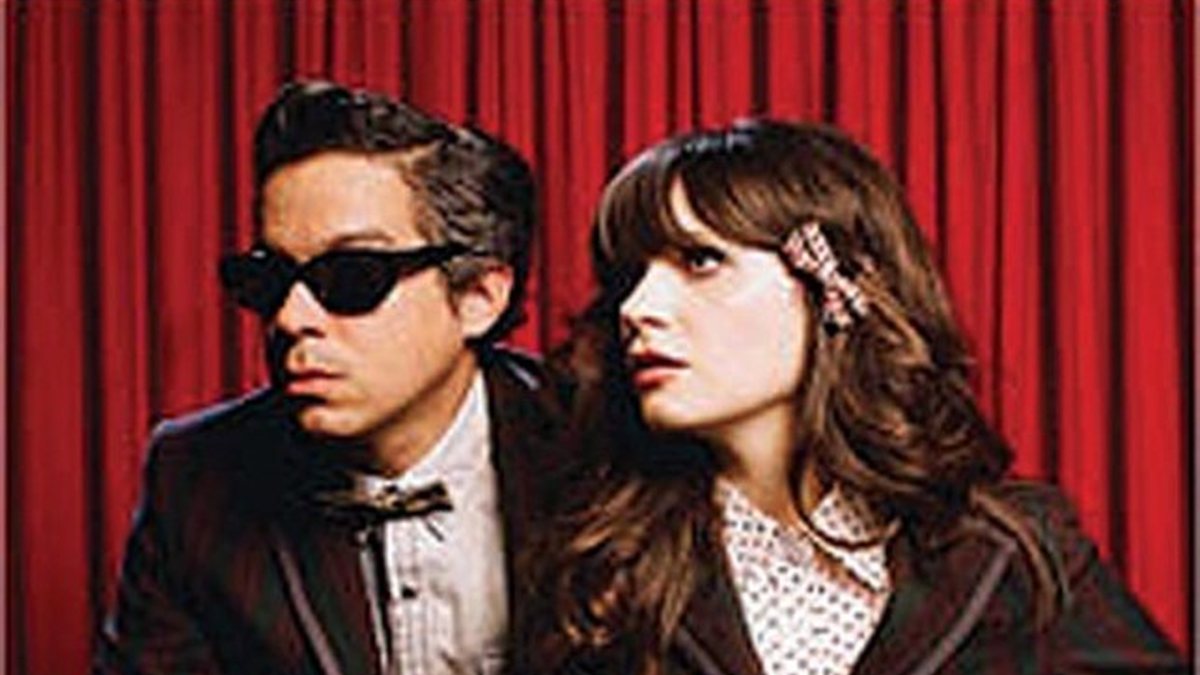 A Very She and Him Christmas