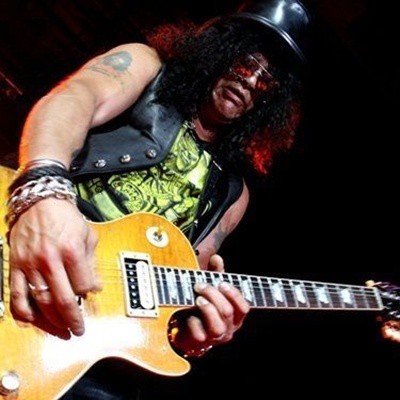 Slash está preparando segundo disco solo e ele deverá ter participação de Mary J. Blige - Thais Azevedo