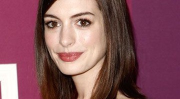 Anne Hathaway participará de <i>Glee</i> - AP