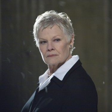 Judi Dench como M em <i>007 - Quantum of Solace</i>: atriz reprisará o papel no próximo filme da franquia - Reprodução