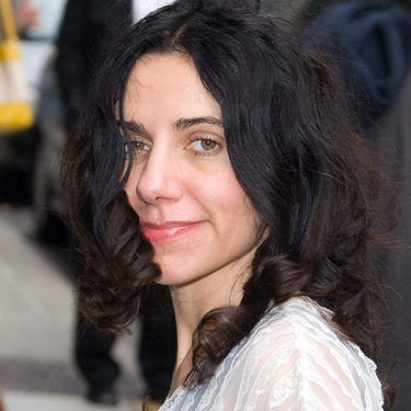 PJ Harvey transmitirá show de lançamento do disco <i>Let England Shake</i> pela internet - AP