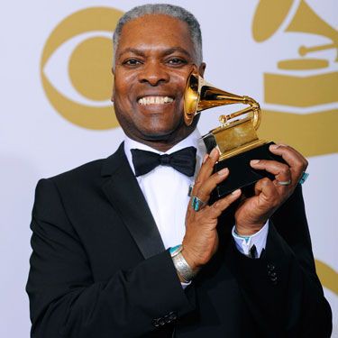 Booker T. Jones lançará novo álbum em 2011 - AP