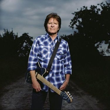 John Fogerty, ex-vocalista e guitarrista do Creedence Clearwater Revival, fará cinco shows no Brasil em maio - Reprodução/Facebook oficial