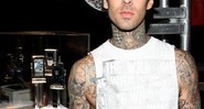 Travis Barker estará no novo álbum de Britney Spears, <i>Femme Fatale</i> - AP