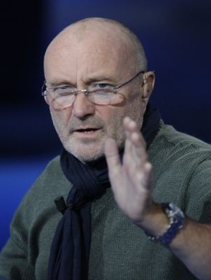 Phil Collins diz que está se aposentando para cuidar dos filhos - AP