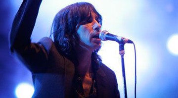 Bobby Gillespie, vocalista do Primal Scream: banda deverá vir ao Brasil em maio - AP