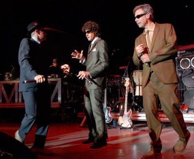 Beastie Boys divulga trecho de "Make Some Noise" - AP