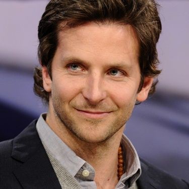 Bradley Cooper negocia para atuar em remake de <i>O Corvo</i> - AP