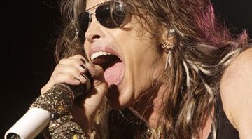 Steven Tyler lança novo single e um livro no mês de maio - AP