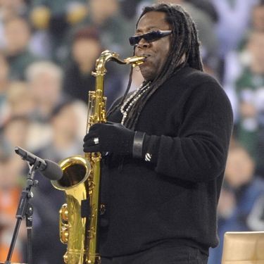 Clarence Clemons em show, em dezembro de 2010 - AP