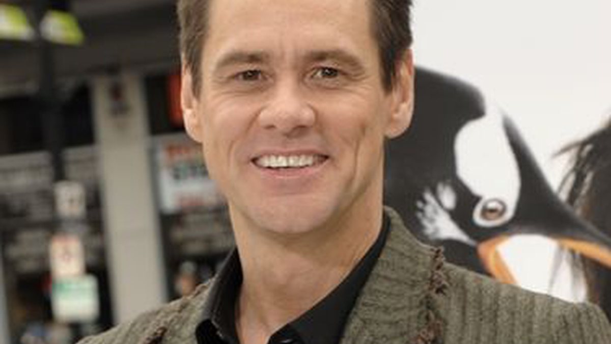 Jim Carrey vem ao Brasil para divulgar a comédia <i>Os Pinguins do Papai</i> - AP