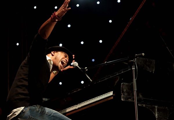 Roberto Fonseca fez o melhor show da nona edição do Rio das Ostras Jazz e Blues Festival - Cezar Fernandes/Divulgação