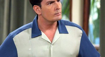 Charlie Harper poderá sofrer morte trágica na próxima temporada de <i>Two and a Half Men</i> - Divulgação