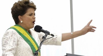 Presidente iria participar de conferência sobre Oswald de Andrade na quarta-feira, 6 - AP