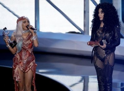 Cher regrava faixa de Lady Gaga em seu novo álbum - AP