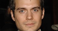 Henry Cavill, protagonista de <i>Man of Steel</i>, filme adiado para 2013 - AP