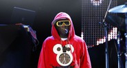 Flavor Flav, seu moletom irreverente e o característico "relógio-colar" - Divulgação