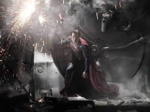 A primeira imagem de Henry Cavill como Superman - Reprodução