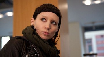 Rooney Mara (Lisbeth Salander) em cena de <i>Os Homens que Não Amavam as Mulheres</i> - Reprodução/Coming Soon