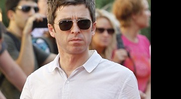 3 - Noel Gallagher - The Death of You and Me - AP