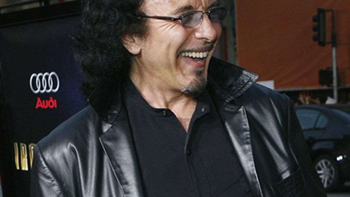 Tony Iommi - AP