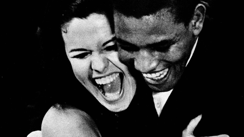 Elis Regina - Foto publicada no livro Furacão Elis, e gentilmente cedida pela Editora LeYa