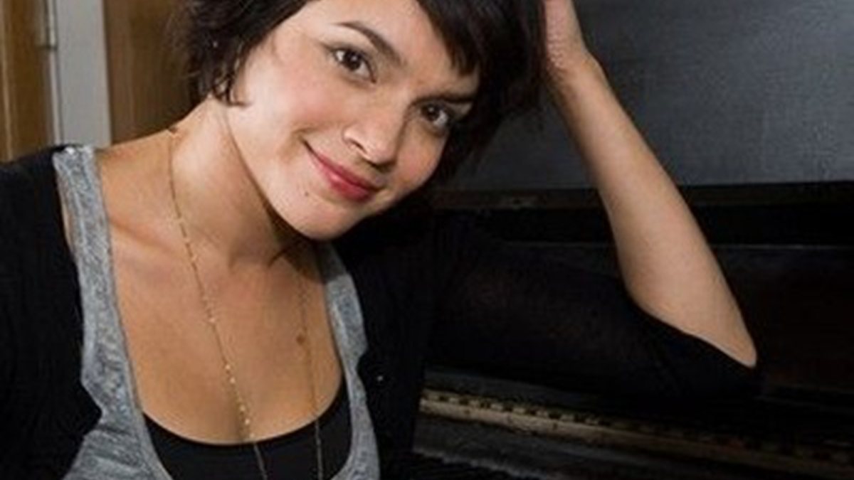 Norah Jones - AP