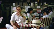 <b>O MAESTRO RELAXA </b> Tom Jobim na Cobal do Leblon em 1993, meses antes de sua morte - LEONARDO AVERSA