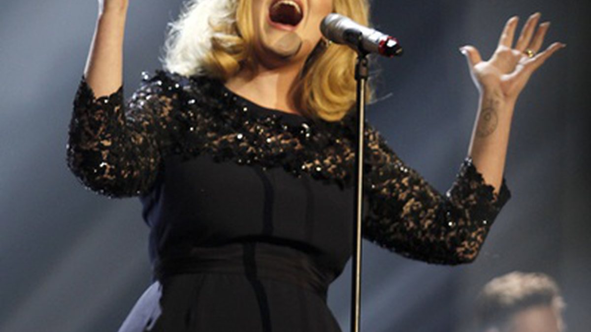 Adele - AP