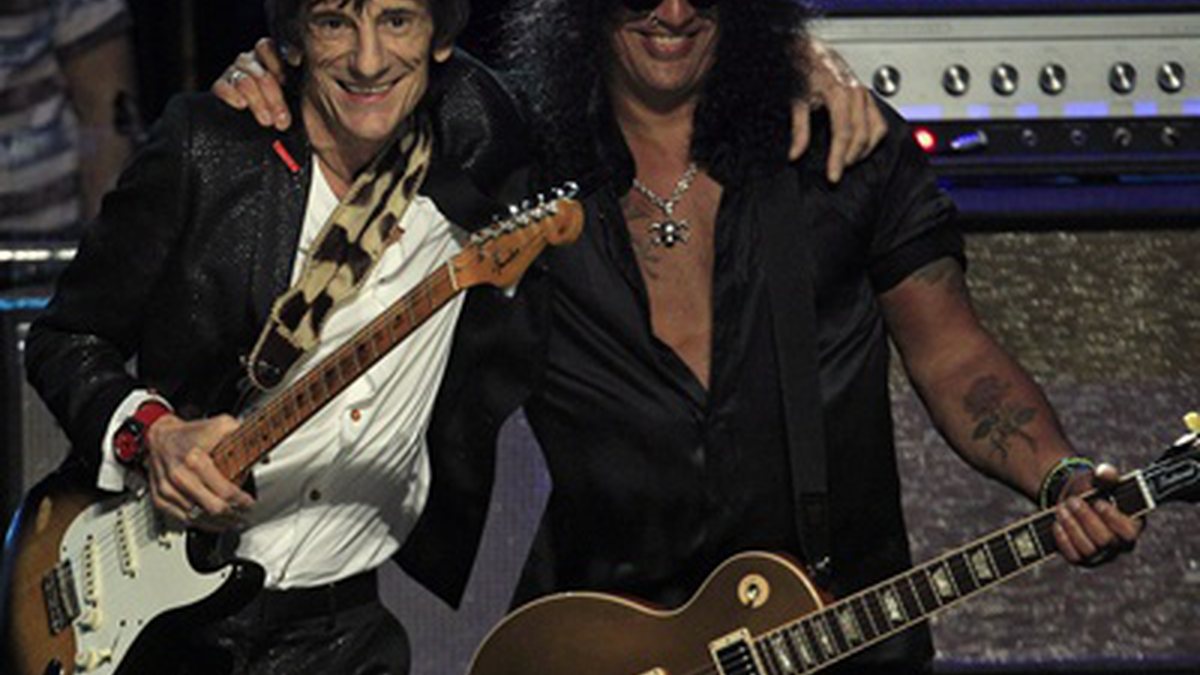 Hall da Fama - Slash e Ron Wood - AP