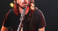 Dave Grohl, o homem-show; - Thais Azevedo