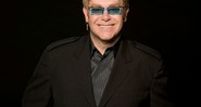 <b>Elton John</b>
<br>
O pianista e cantor, atração do último Rock in Rio, é praticamente um símbolo da Inglaterra. Teria feito bonito (mas que não fosse com “Candle in the Wind”).
 - Divulgação