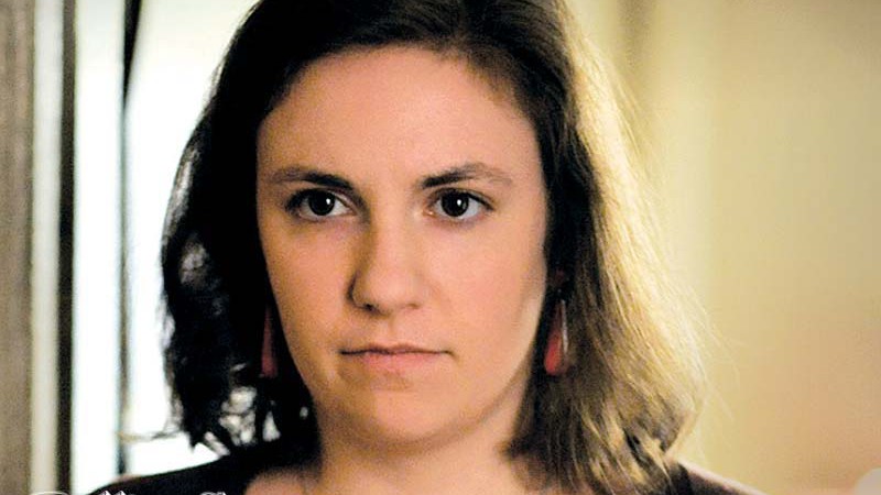 Hannah (Lena Dunham)
Quer ser escritora e, depois que os pais se recusam a continuar pagando as contas dela, vê-se obrigada a começar a trabalhar. Tem um relacionamento instável com o namorado, um artista. - reprodução