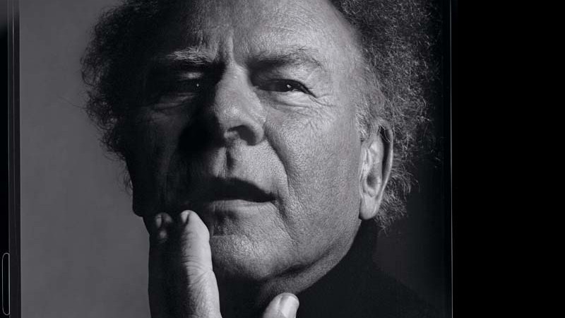 <b>RECUPERACÃO</b> Há mais de 50 anos na estrada, Garfunkel agora se preocupa com as cordas vocais - MARK SELIGER