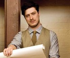 <b>ACIDENTE FELIZ</b> Marcus Mumford diz não ter “sede pelo estrelato" - REBECCA MILLER/DIVULGAÇÃO