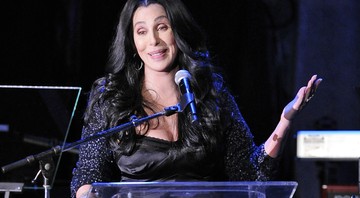 Cher - AP