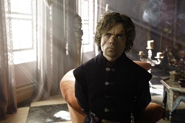 Tyrion Lannister (Peter Dinklage) e sua nova cicatriz - Reprodução / Entertainment Weekly