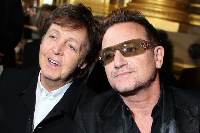 Paul McCartney e Bono - AP