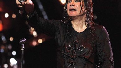 <b>SUANDO</b> Ozzy em um dos shows da volta do Sabbath, em 2012 - REX FEATURES VIA AP IMAGES