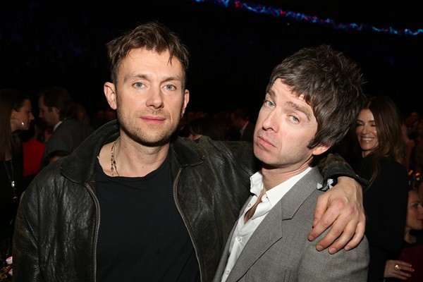 Damon Albarn e Noel Gallagher (Foto: AP)