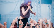 A performance desregrada da vocalista Alice Glass transformou o palco Alternativo em caos sonoro.  - Divulgação / Lollapalooza