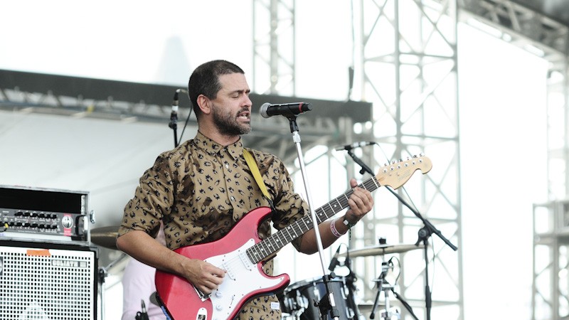 O Graforréia Xilarmônica abriu a programação do Palco Butantã no Lollapalooza Brasil, neste sábado, 30, em São Paulo, com “Patê”, do disco <i>Coisa de Louco II</i> (1995) - Carolina Vianna