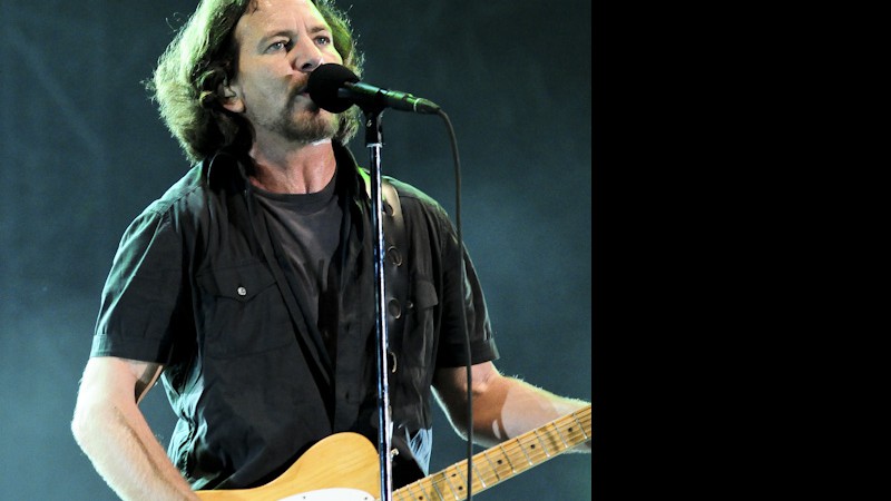 Antes de sair do palco, Eddie Vedder agradeceu o público e pediu por um mundo “sem guerra, ódio e pessoas desfavorecidas”. “Vocês são, sem brincadeira, uma das melhores plateias do mundo.”   - Carolina Vianna