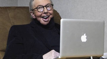 Roger Ebert - AP