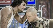 Wagner Moura contracena com Matt Damon em cena de <i>Elysium</i>, dirigido por Neill Blomkamp (<i>Distrito 9</i>) - Kimberley French / Divulgação