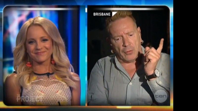 Johnny Rotten e a apresentadora Carrie Bickmore, no programa <i>The Project</i> - Reprodução / Vídeo