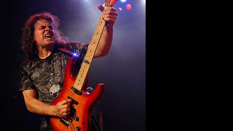 Vinnie Moore - Reprodução / Site Oficial